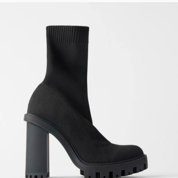 Zara women's chunky heeled boots size 39 8 black socks Y2K 90s - Picture 1 of 13